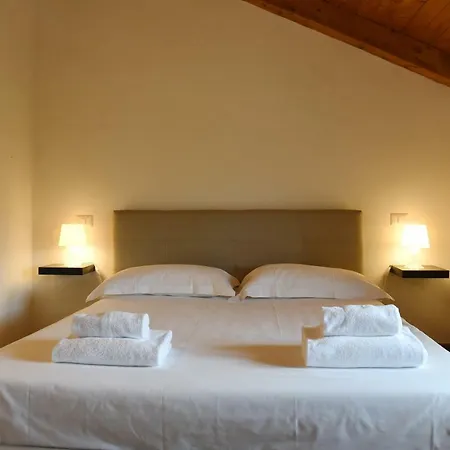 Casale Il Cilento Semesterbostad Castellabate