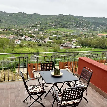 Casale Il Cilento Semesterbostad Castellabate